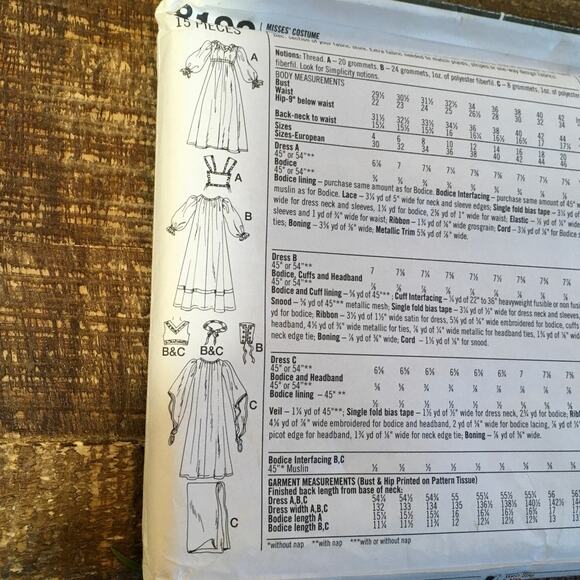 Simplicity Sewing Pattern 8192 Renaissance Medieval Fantasy Gown Bodice 4-8UNCUT - Picture 3 of 3